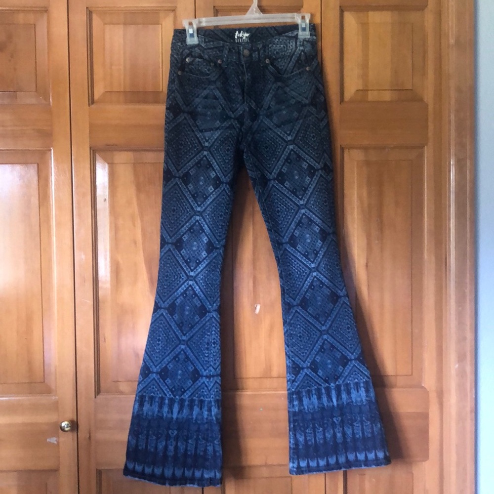 Patterned Jeans With Flare Bottom